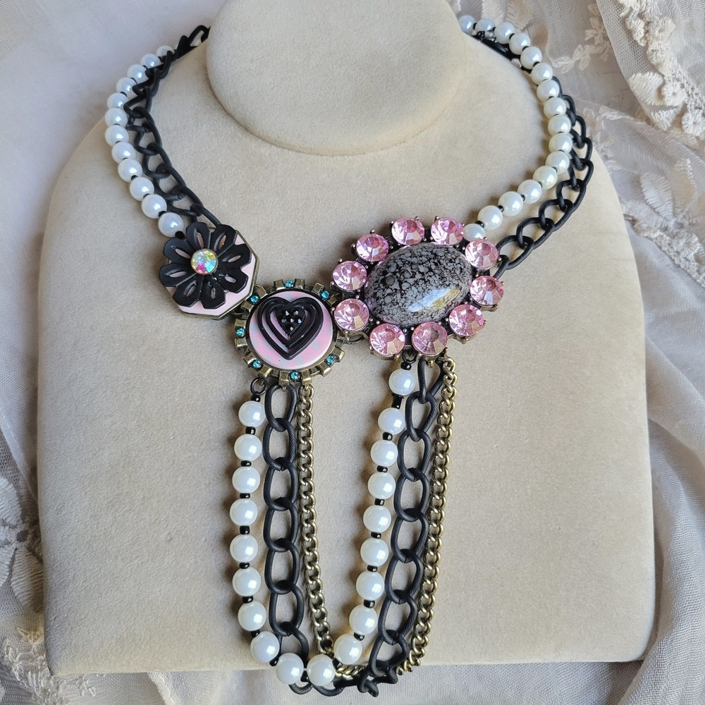 Betsey Johnson Y2K Vintage Statement Necklace Wonderland Whimsygoth Maximalist
